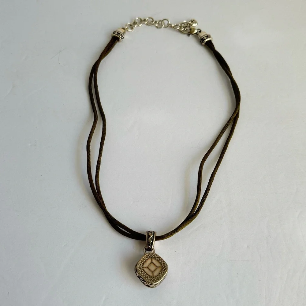 Brighton Venus Necklace Swarovski Crystal Pendant Olive Double Cord Silver Tone - Picture 6 of 11